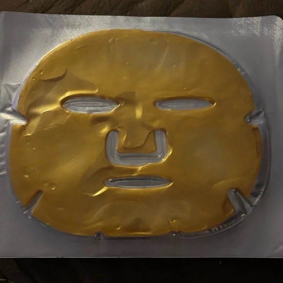 Prestige Skincare Gold Mask Set - Picture 3 of 3